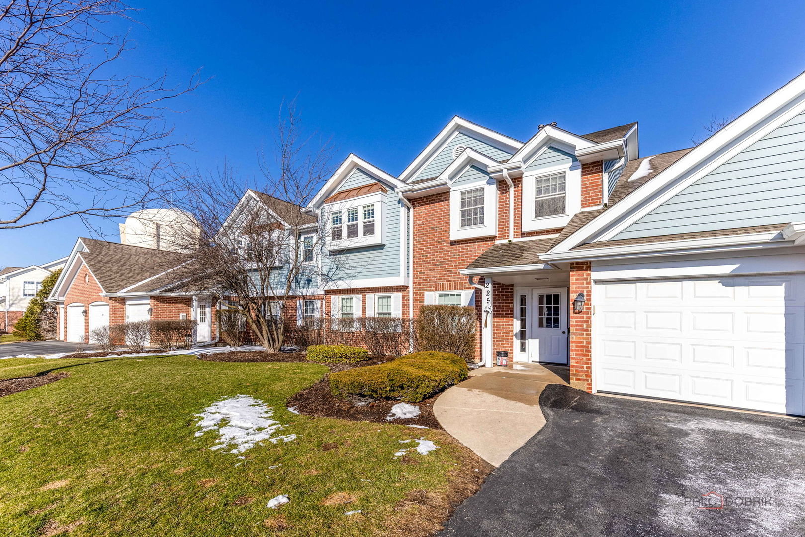 225 WINNSBORO Court #6B, Schaumburg, IL 60193