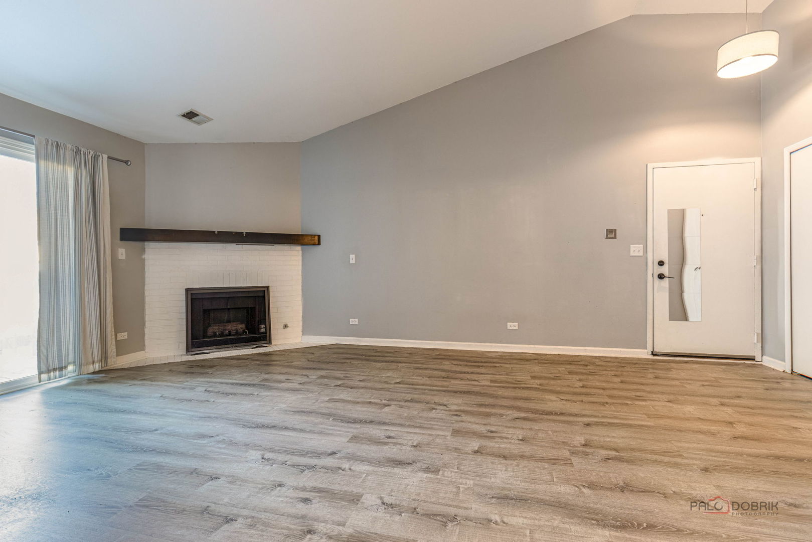 225 WINNSBORO Court #6B, Schaumburg, IL 60193