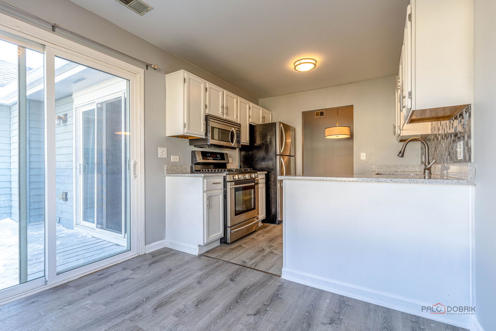 225 WINNSBORO Court #6B, Schaumburg, IL 60193