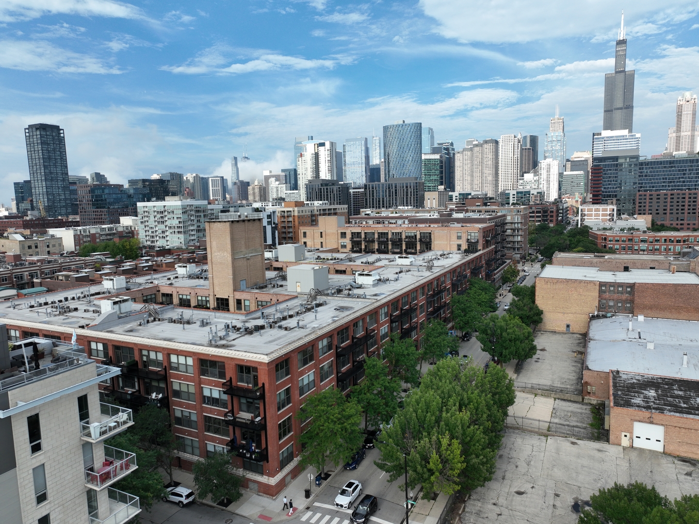 1040 W Adams Street #346, Chicago, IL 60607