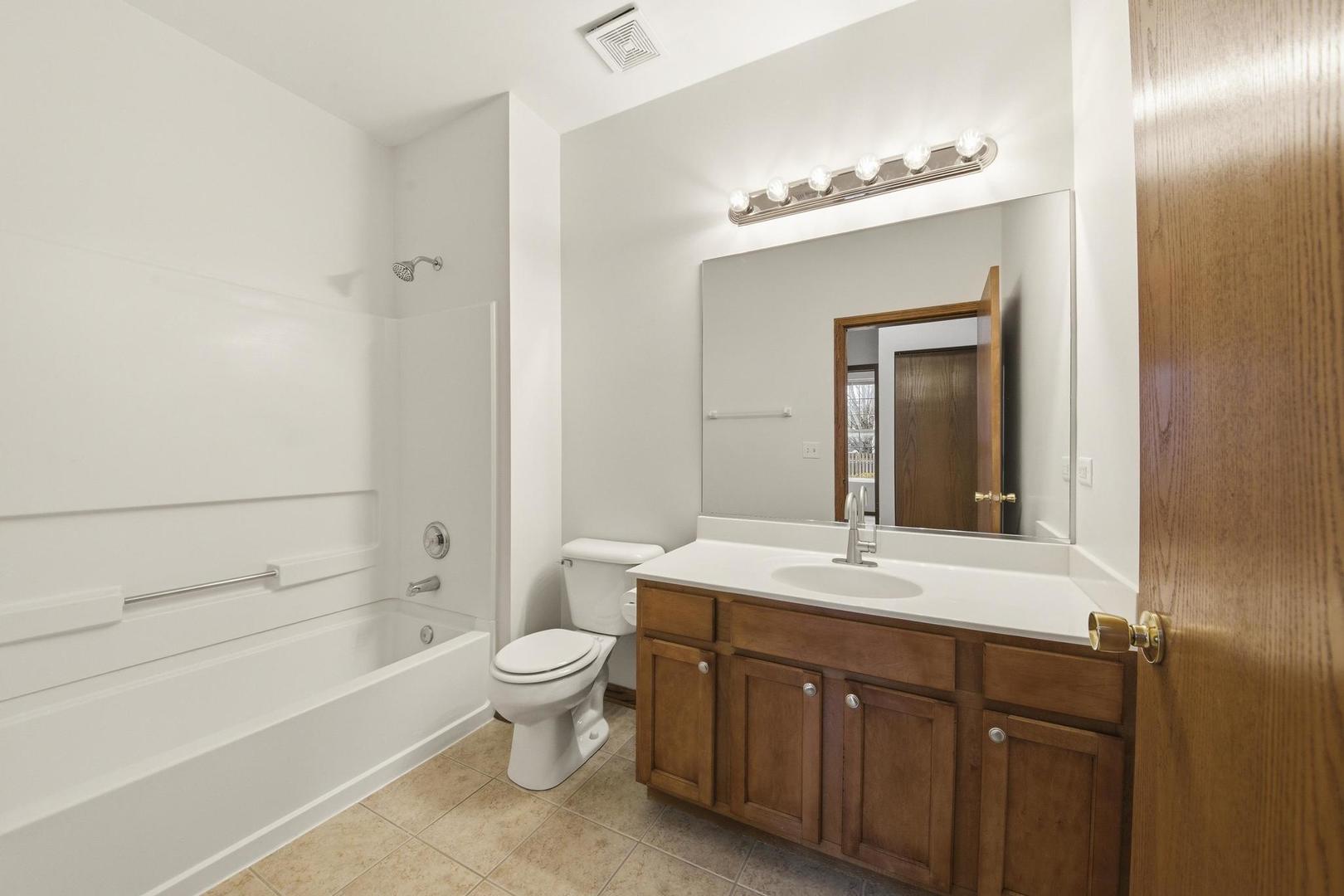 1426 Westhampton Drive, Plainfield, IL 60586