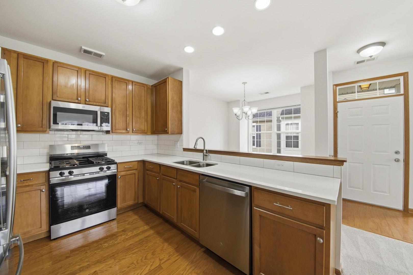 1426 Westhampton Drive, Plainfield, IL 60586