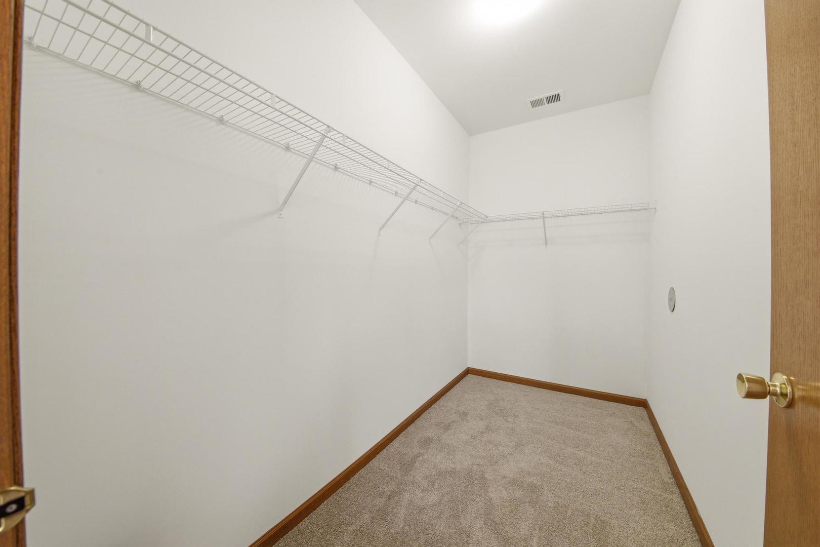 1426 Westhampton Drive, Plainfield, IL 60586