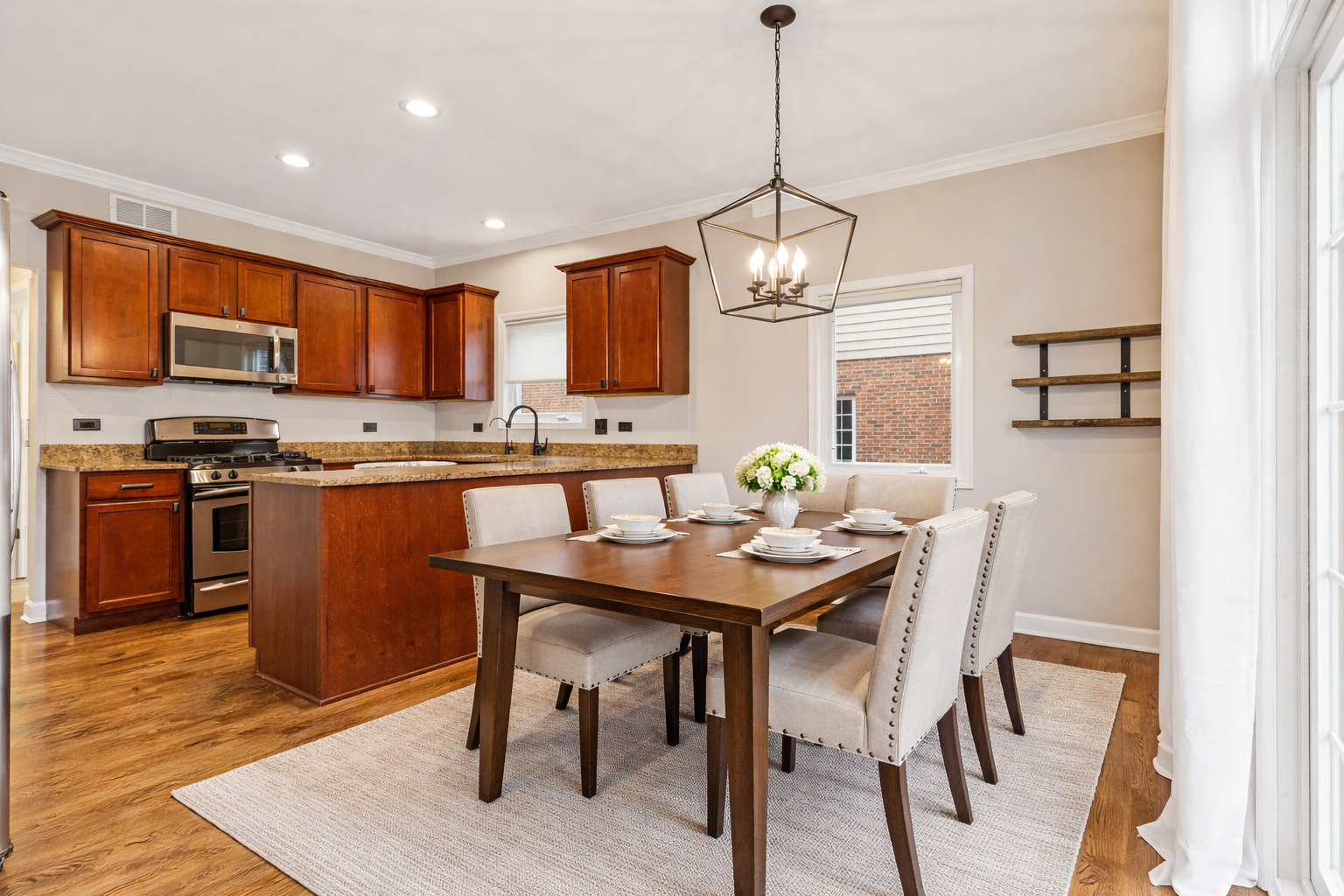 1432 E Katie Lane, Palatine, IL 60074