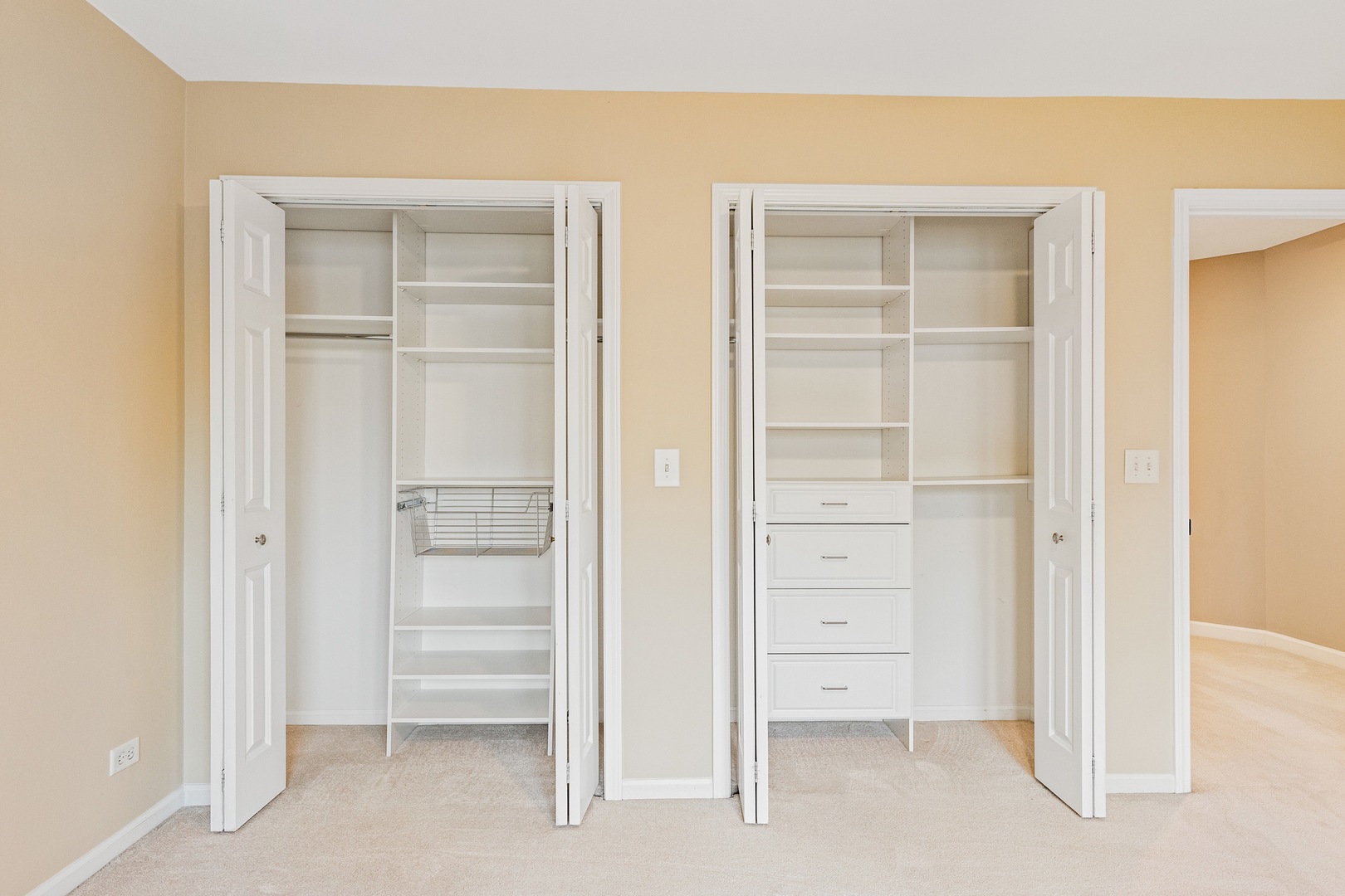 1432 E Katie Lane, Palatine, IL 60074