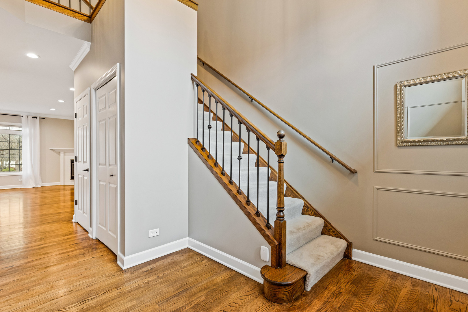 1432 E Katie Lane, Palatine, IL 60074