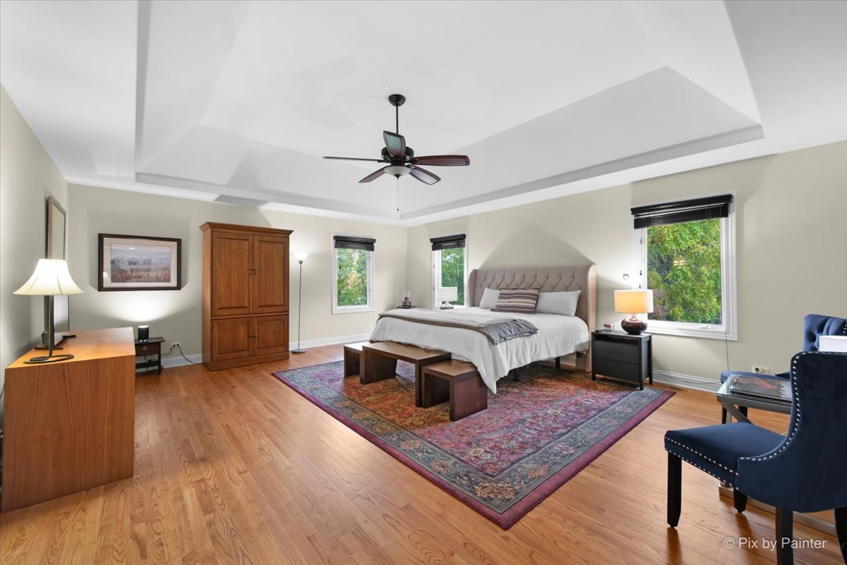 277 Harvey Avenue, Wood Dale, IL 60191