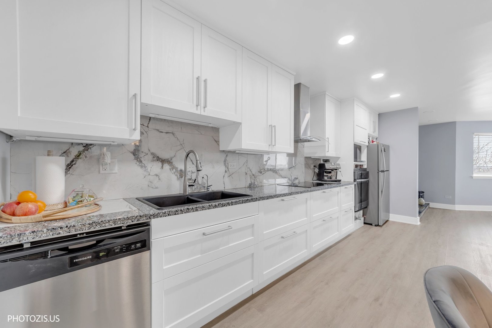 1275 E Baldwin Lane #602, Palatine, IL 60074