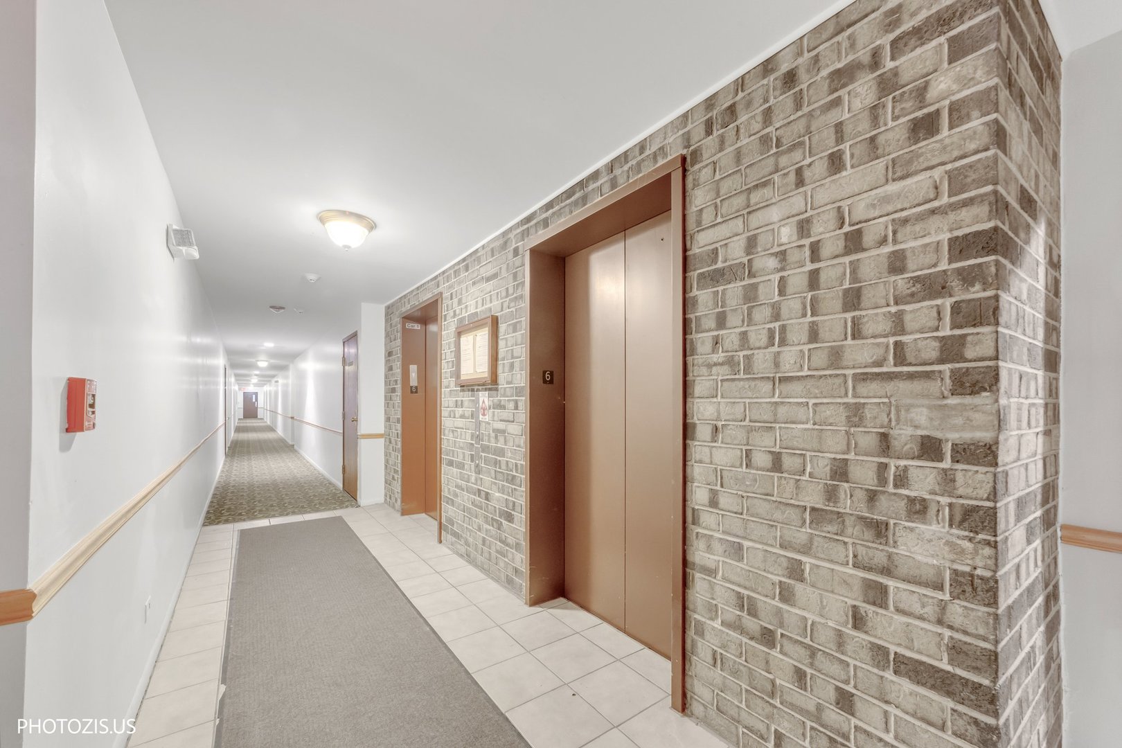 1275 E Baldwin Lane #602, Palatine, IL 60074