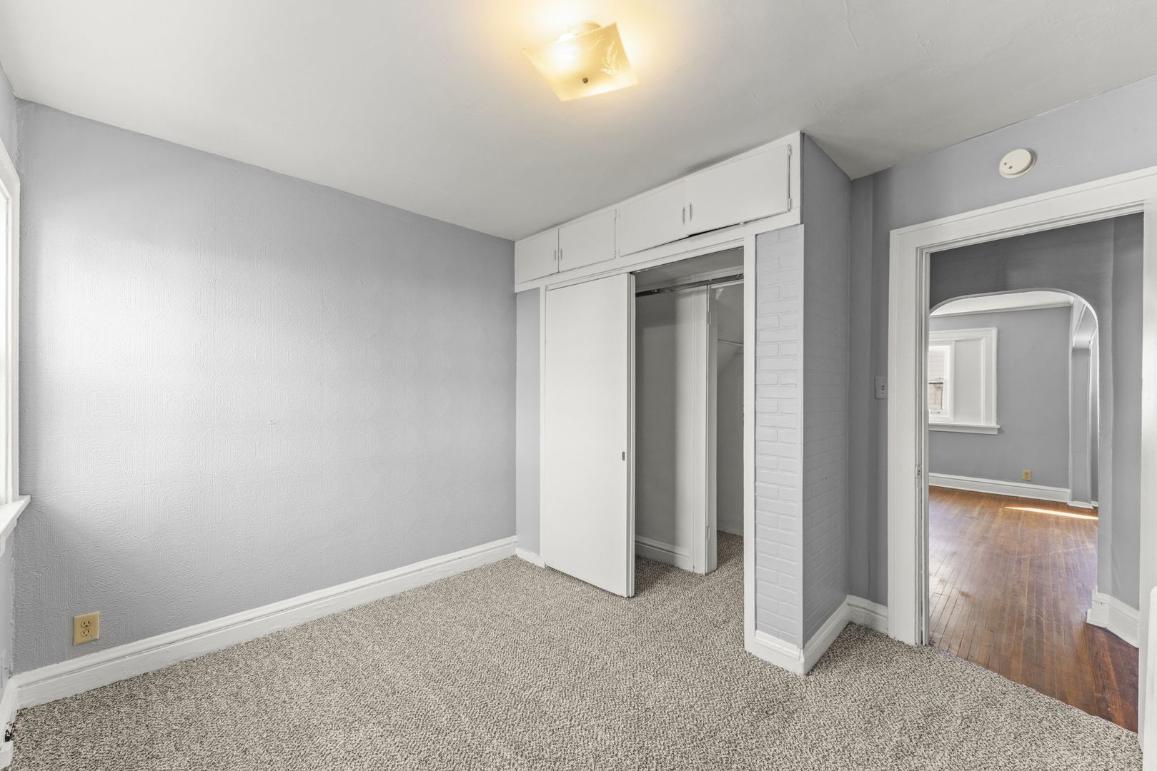 803 1st Avenue, Joliet, IL 60433