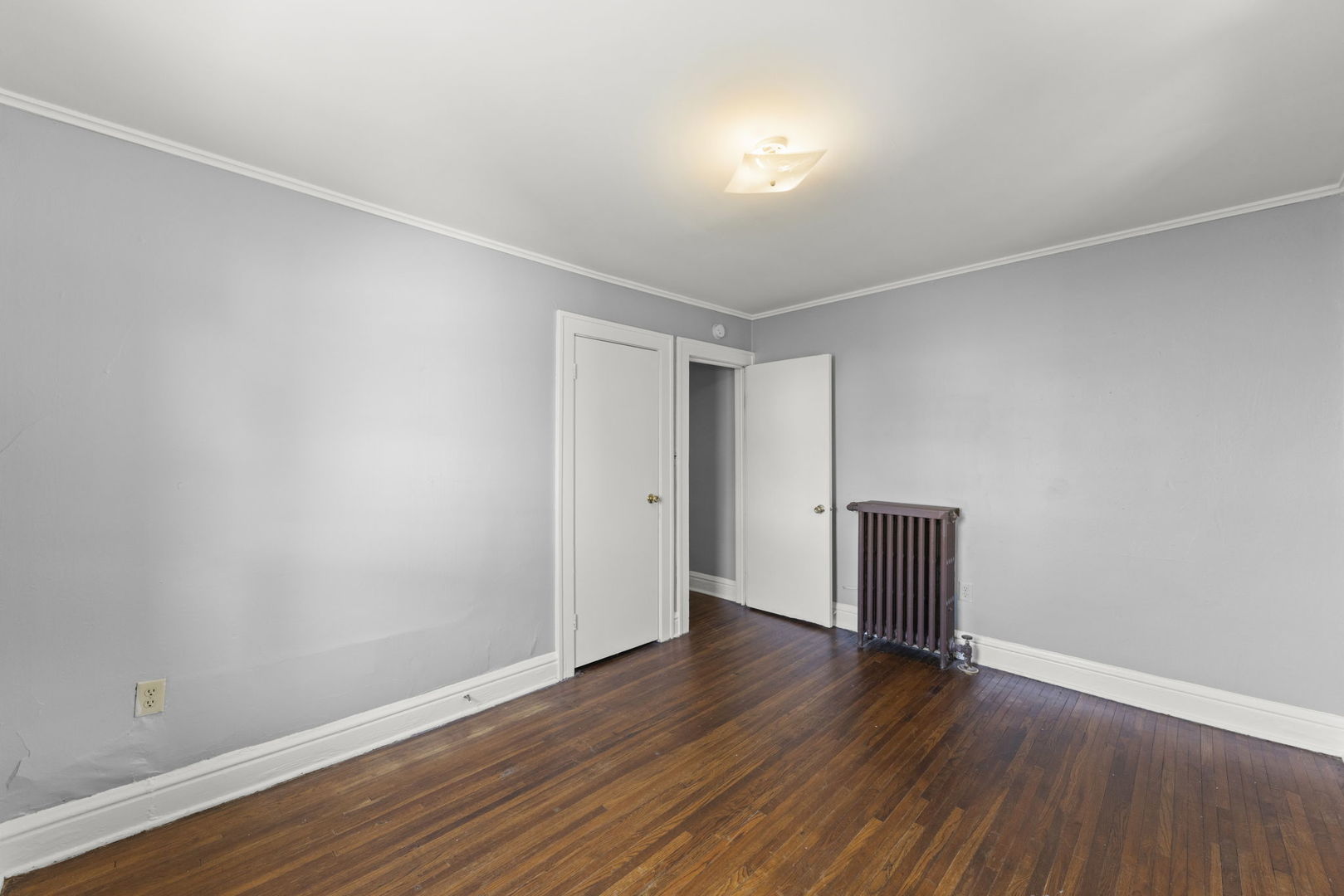 803 1st Avenue, Joliet, IL 60433