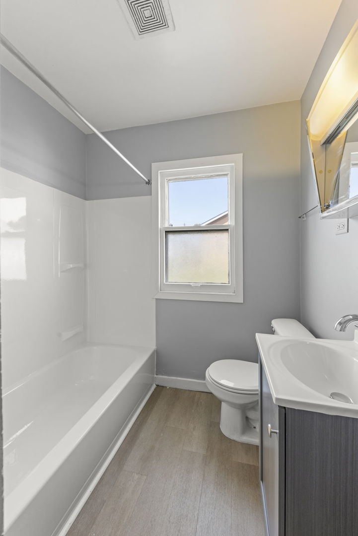 803 1st Avenue, Joliet, IL 60433