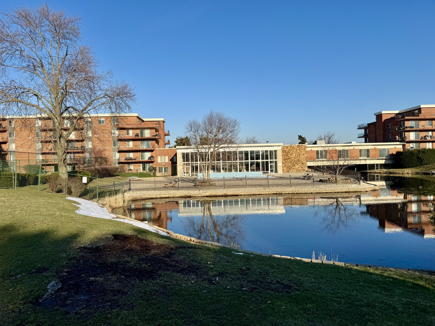 18 E Old Willow Road #522N, Prospect Heights, IL 60070