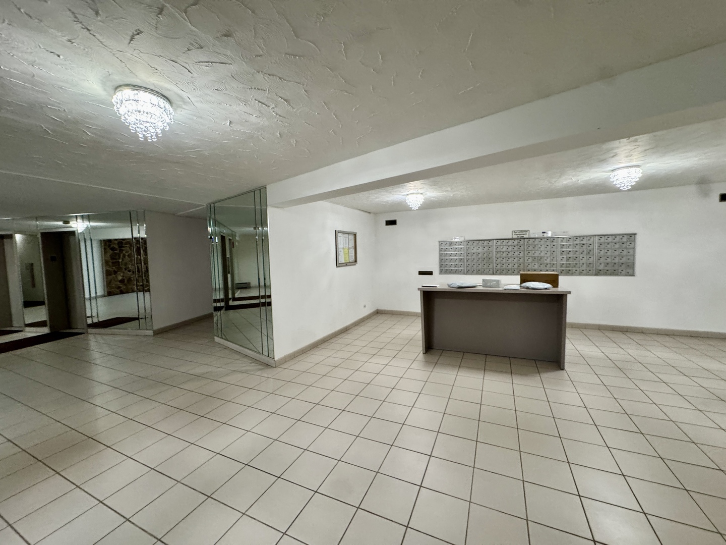 18 E Old Willow Road #522N, Prospect Heights, IL 60070