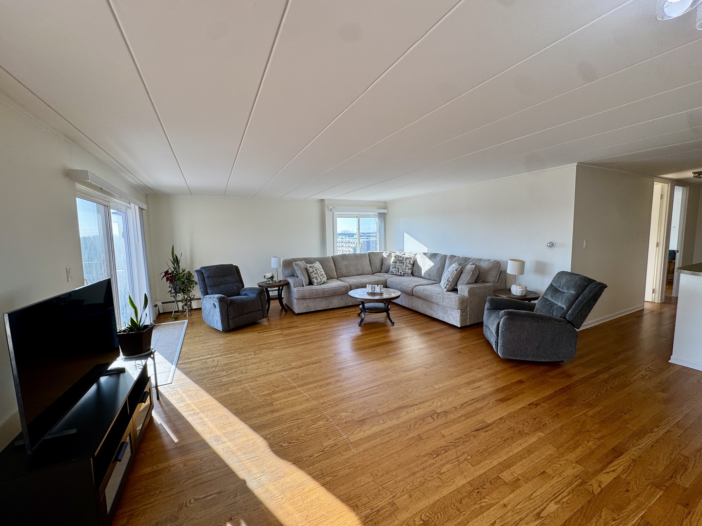 18 E Old Willow Road #522N, Prospect Heights, IL 60070