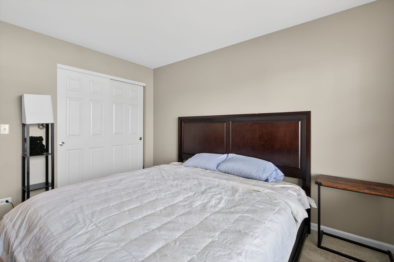 2263 Gallant Fox Circle, Montgomery, IL 60538