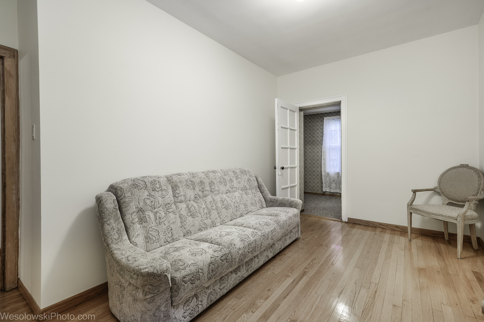 3132 N Marmora Avenue, Chicago, IL 60634