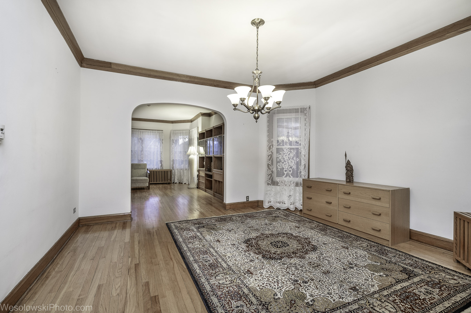 3132 N Marmora Avenue, Chicago, IL 60634