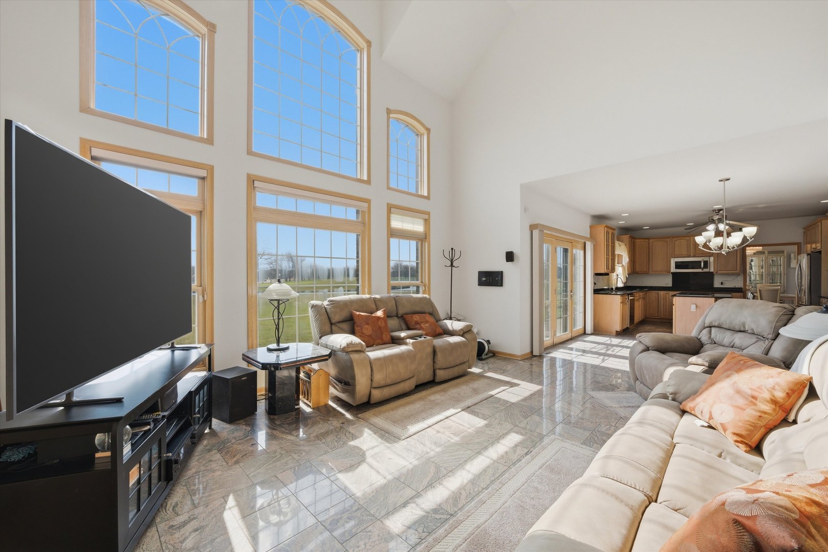 39 Odyssey Drive, Tinley Park, IL 60477