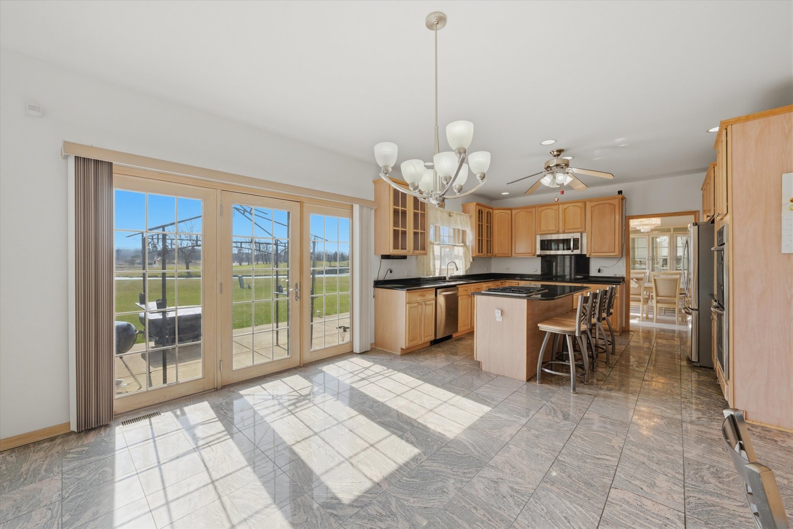 39 Odyssey Drive, Tinley Park, IL 60477