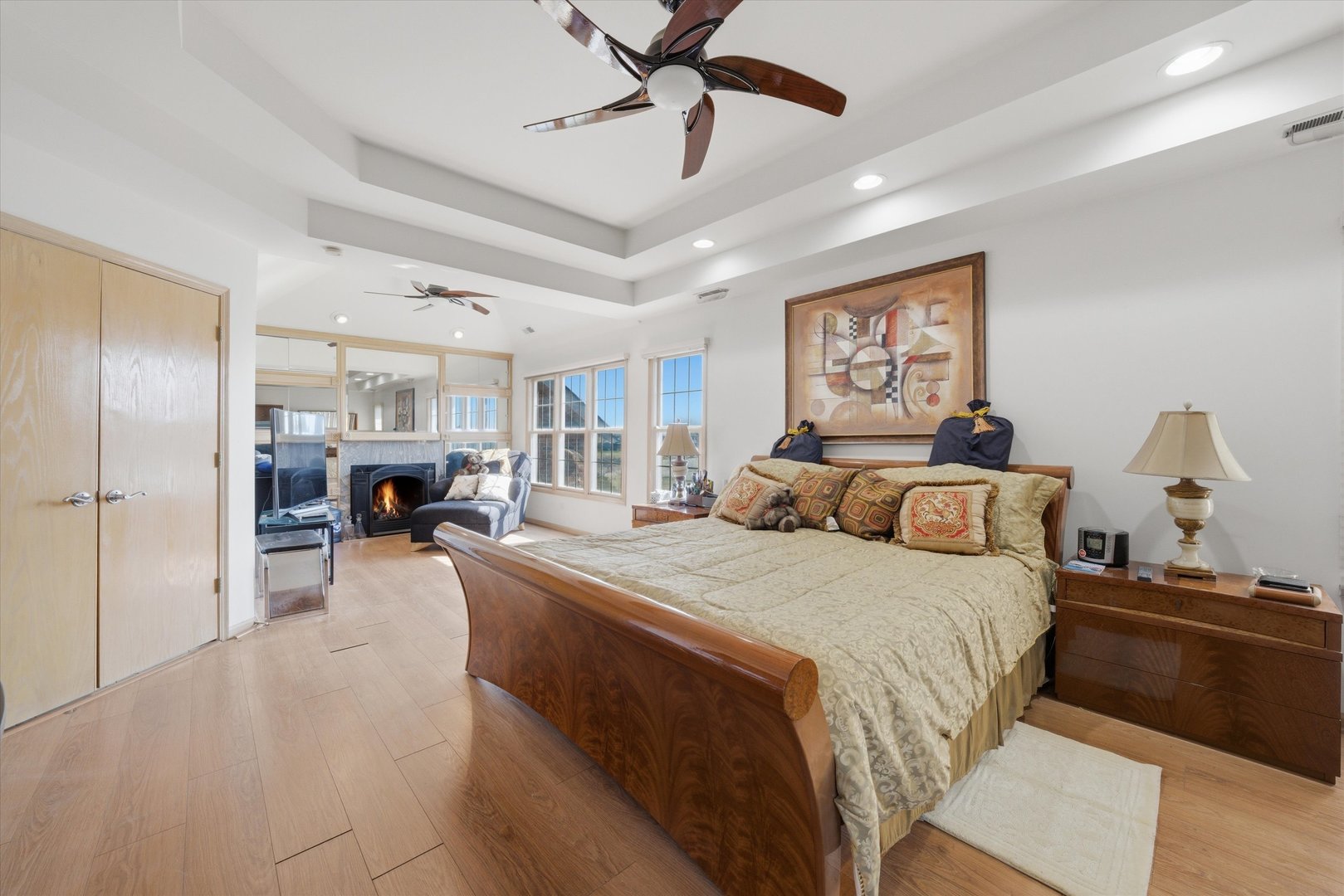 39 Odyssey Drive, Tinley Park, IL 60477