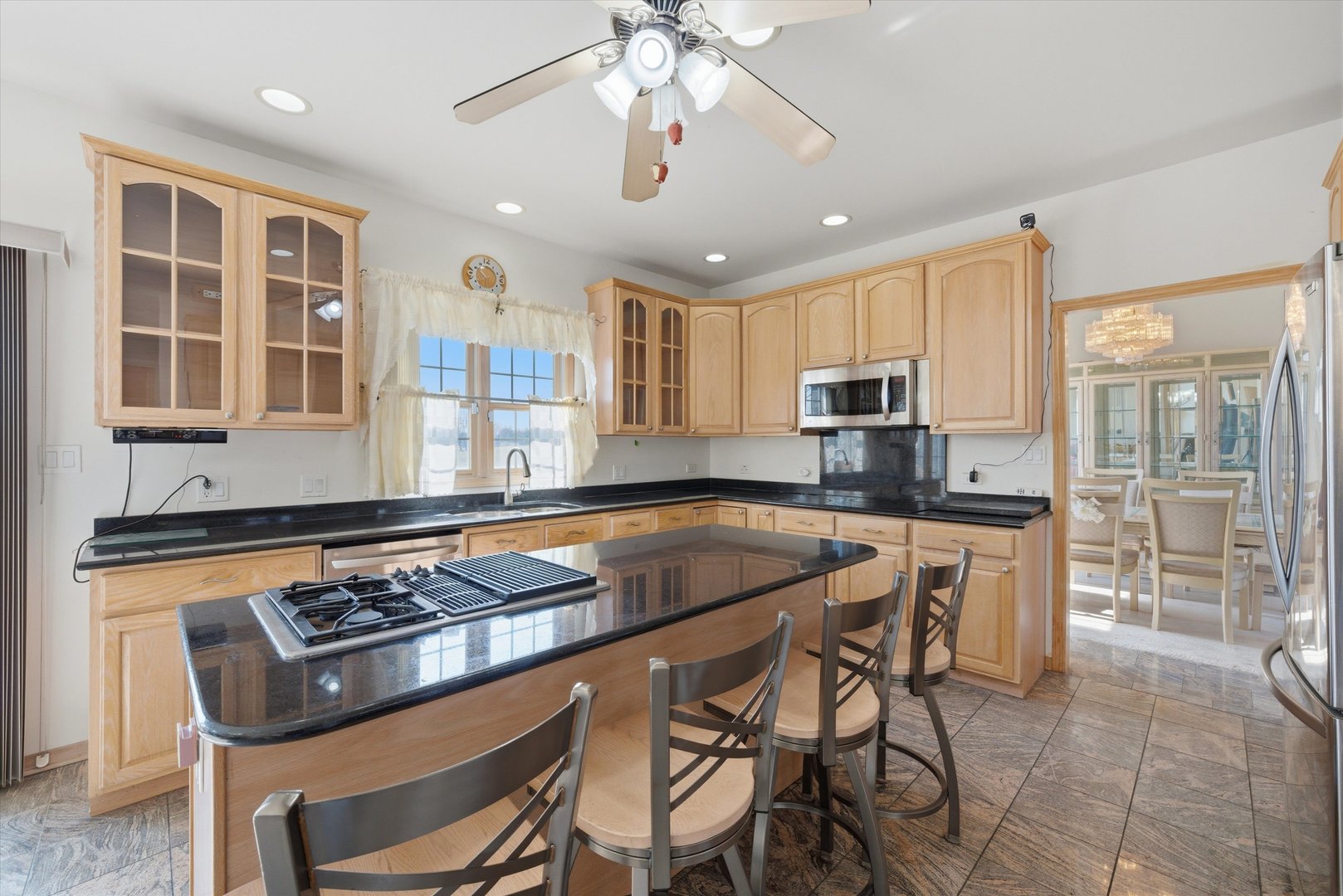 39 Odyssey Drive, Tinley Park, IL 60477