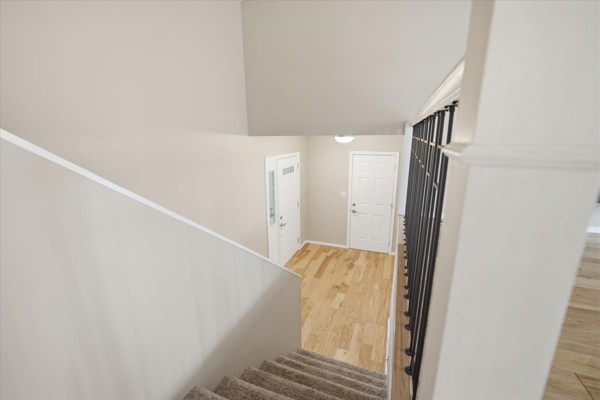 1204 Kim Drive, Bloomington, IL 61704