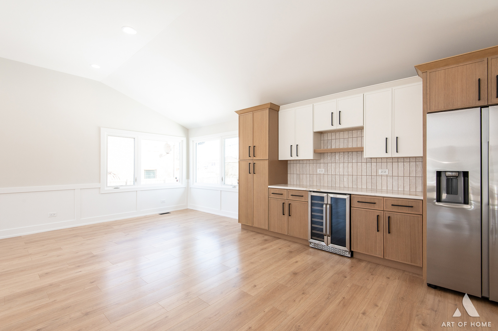 10433 S 83rd Avenue, Palos Hills, IL 60465