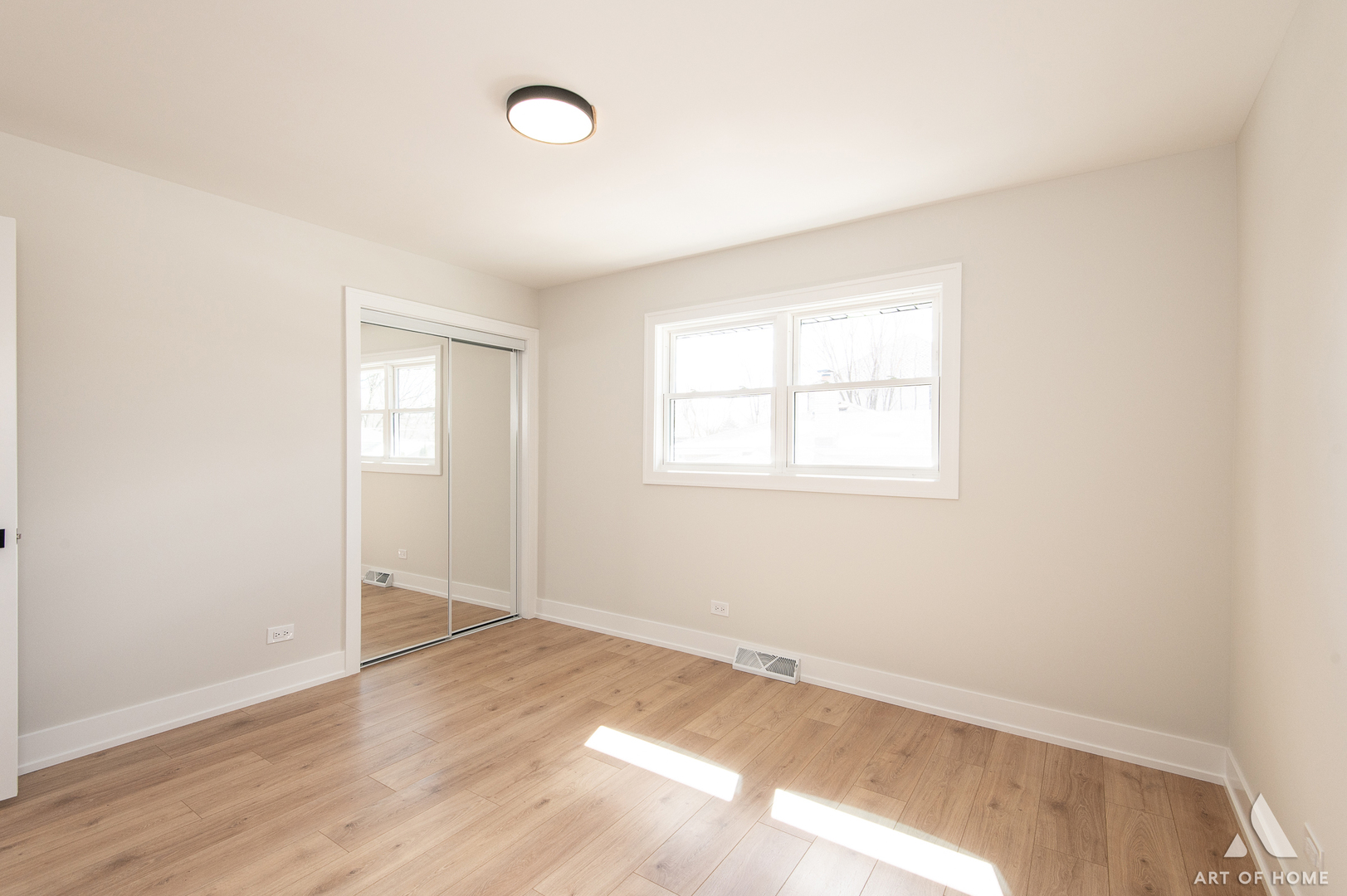 10433 S 83rd Avenue, Palos Hills, IL 60465