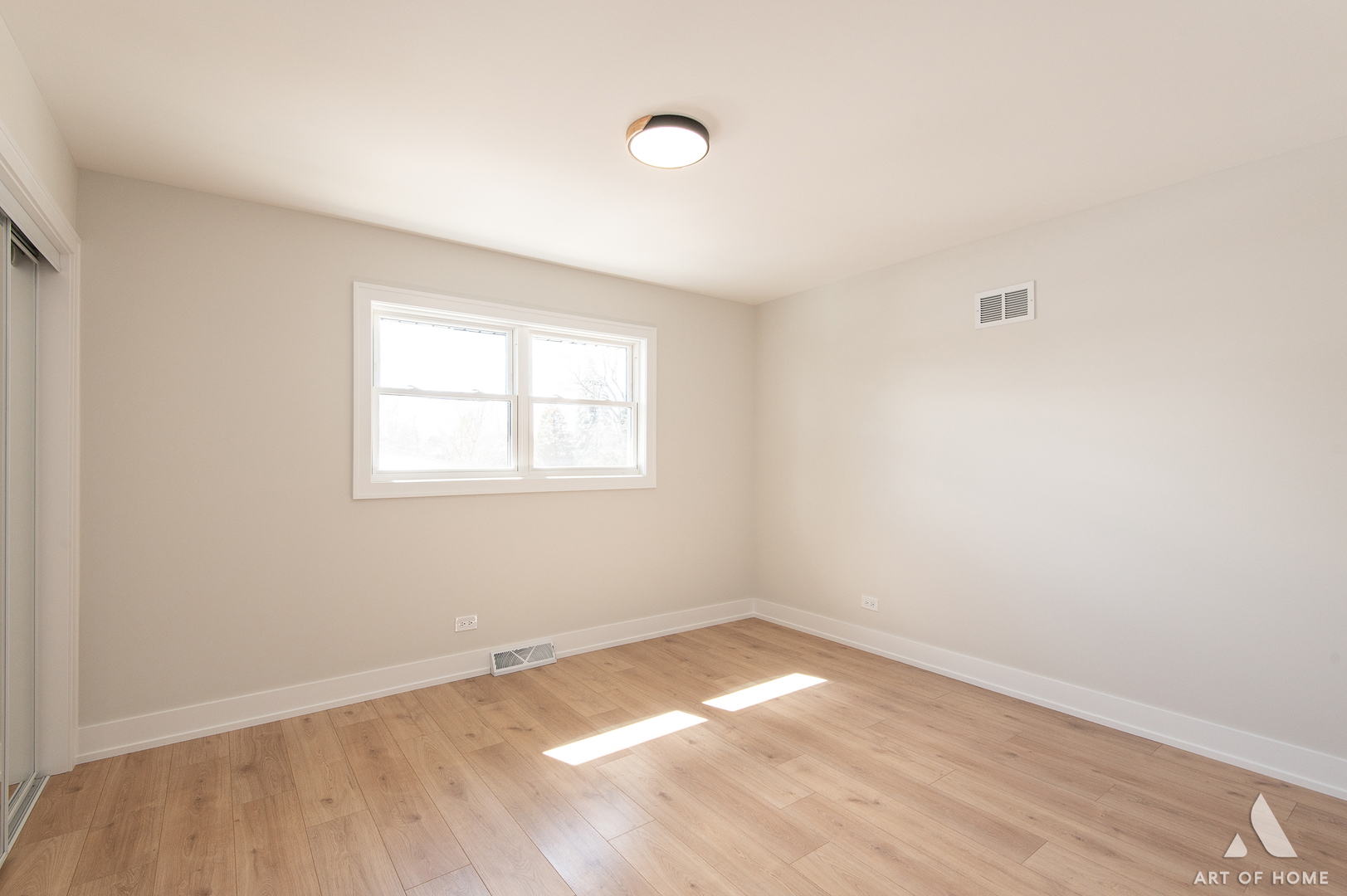 10433 S 83rd Avenue, Palos Hills, IL 60465