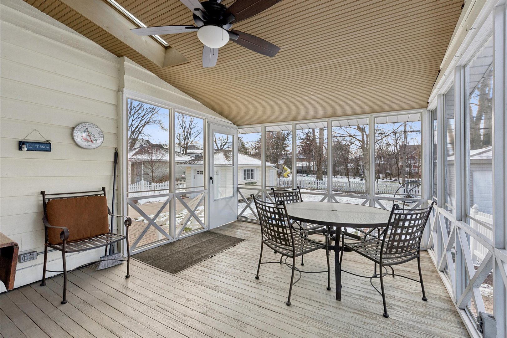 2229 W 109th Street, Chicago, IL 60643