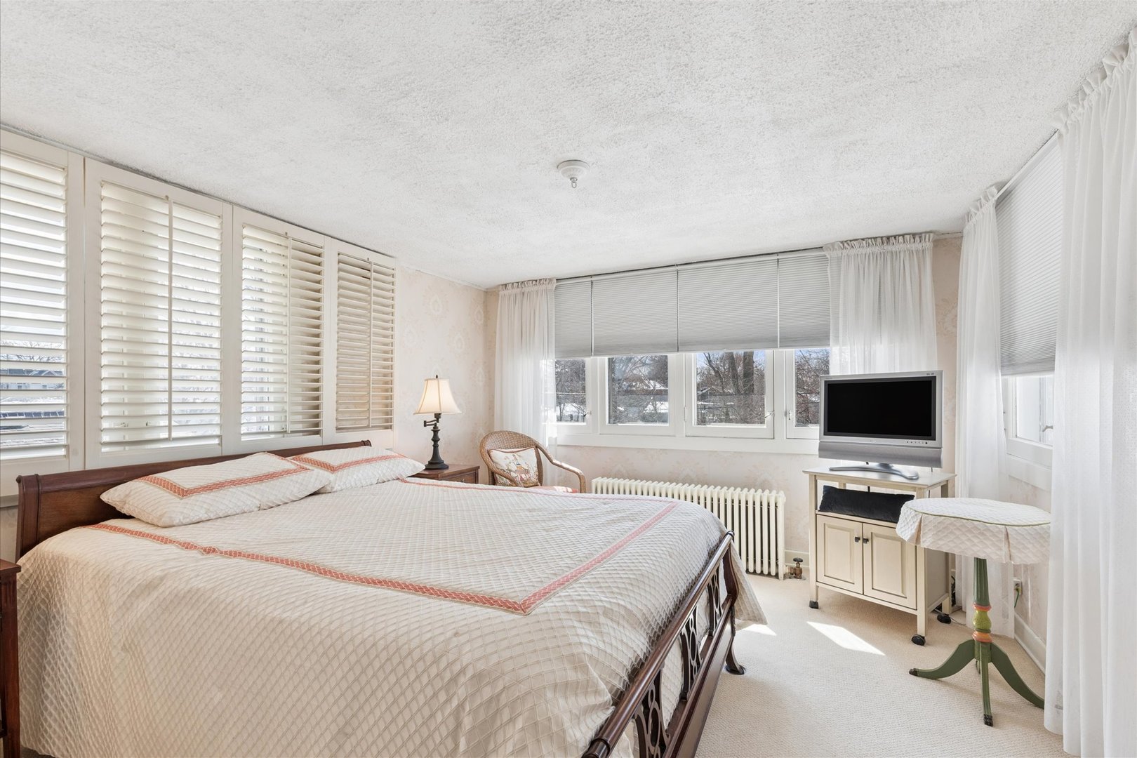 2229 W 109th Street, Chicago, IL 60643