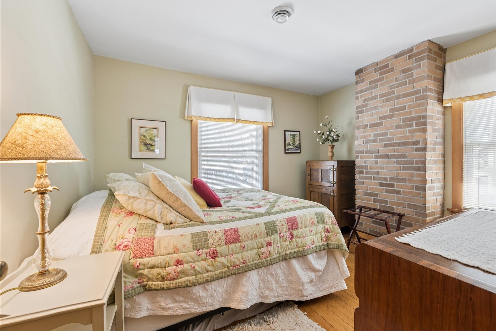 2229 W 109th Street, Chicago, IL 60643