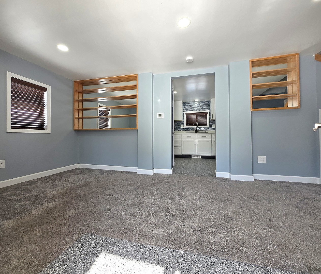 6N221 Virginia Road, Roselle, IL 60172