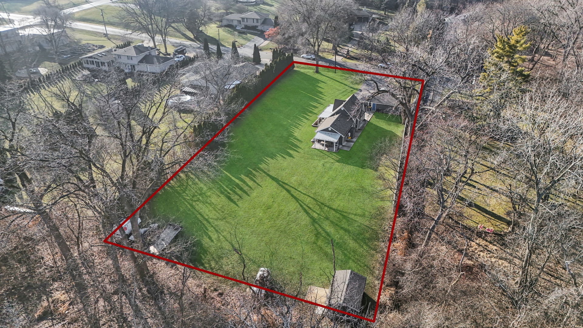 6N221 Virginia Road, Roselle, IL 60172