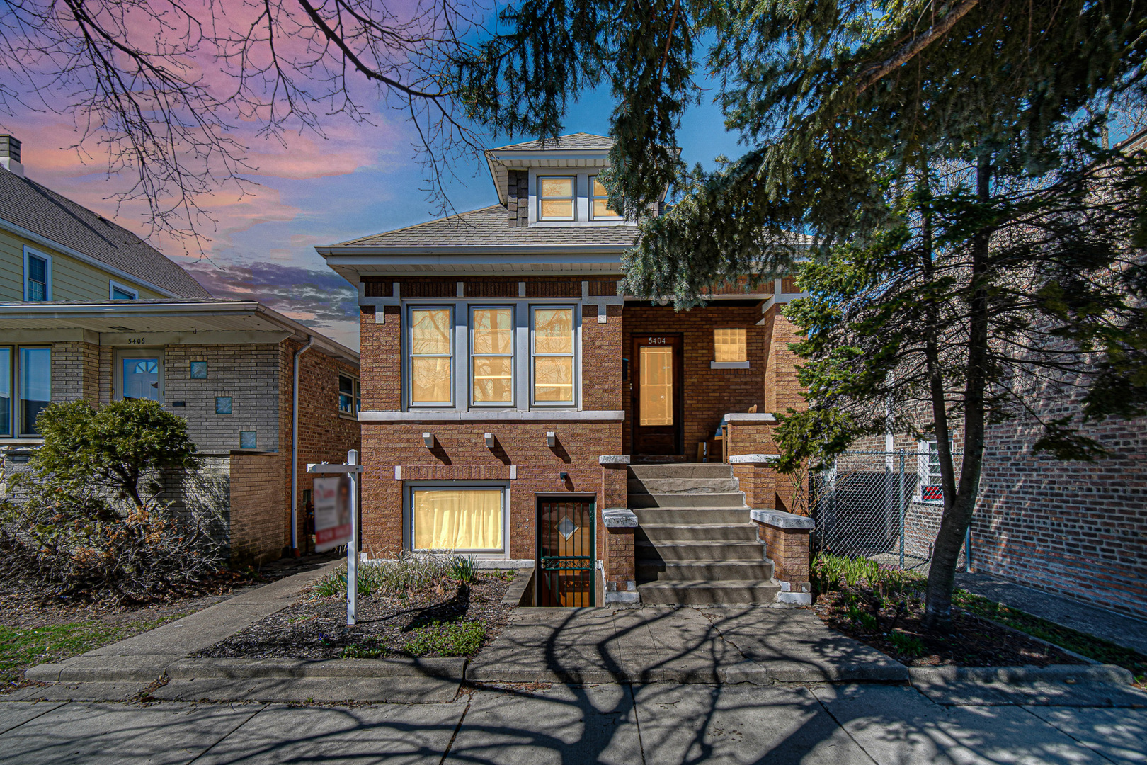 5404 S LOCKWOOD Avenue, Chicago, IL 60638