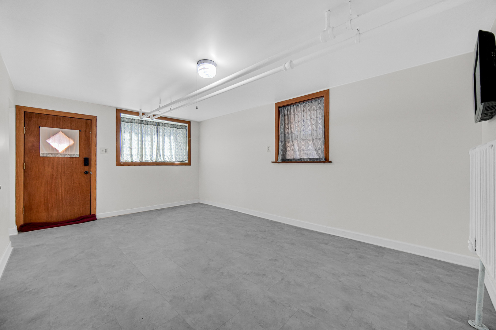 5404 S LOCKWOOD Avenue, Chicago, IL 60638