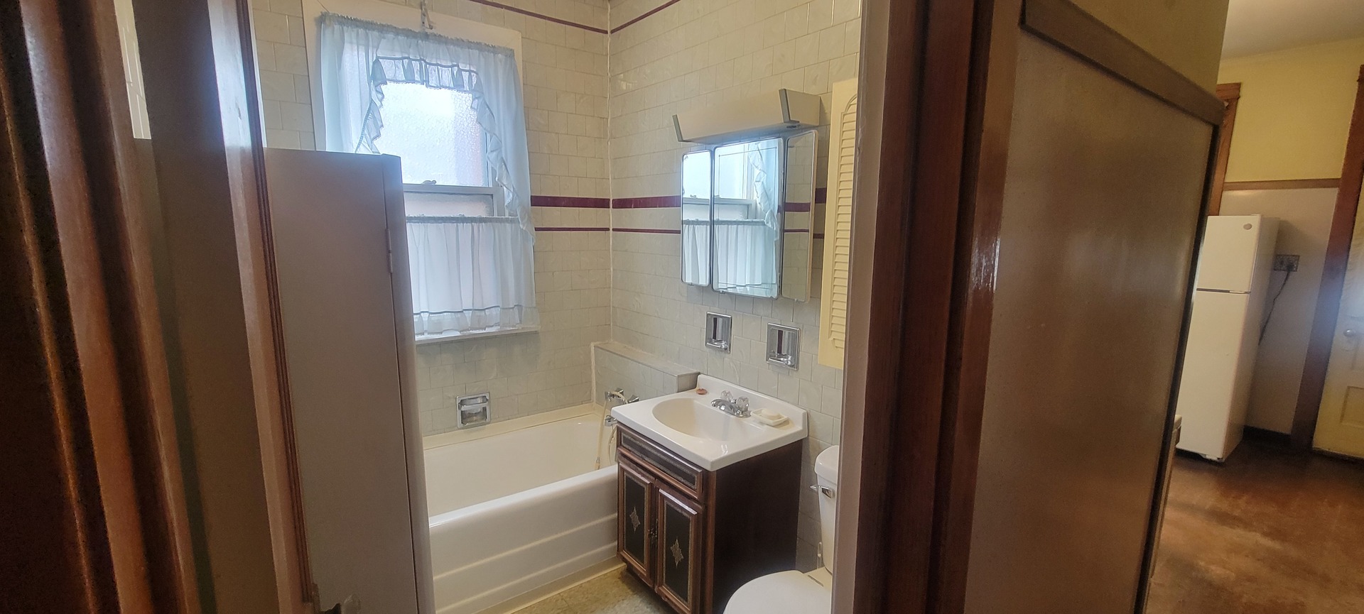 2330 Lombard Avenue, Berwyn, IL 60402