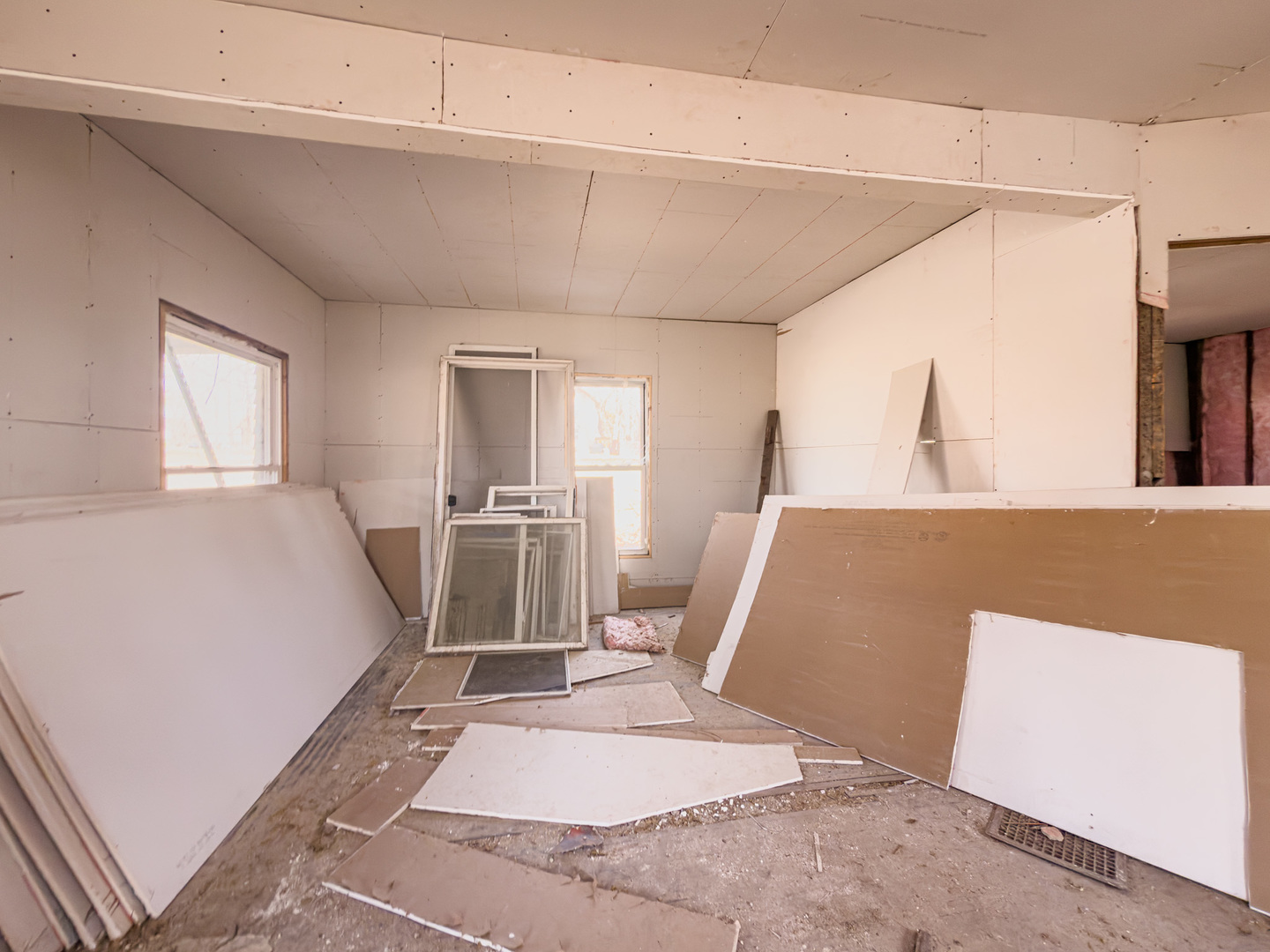 417 Oakley Avenue, Rockford, IL 61101