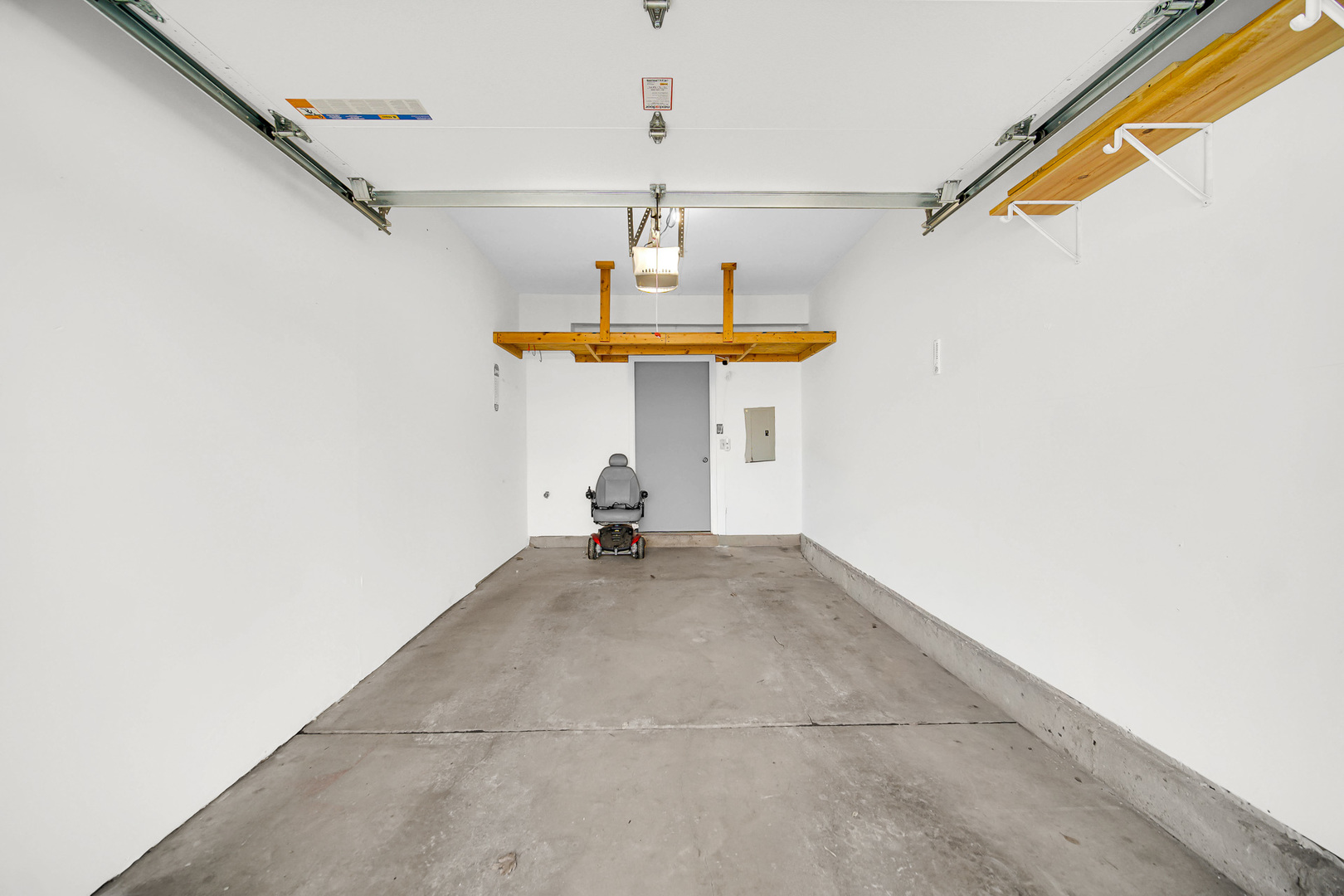 1145 E Cambria Lane #1145, Lombard, IL 60148