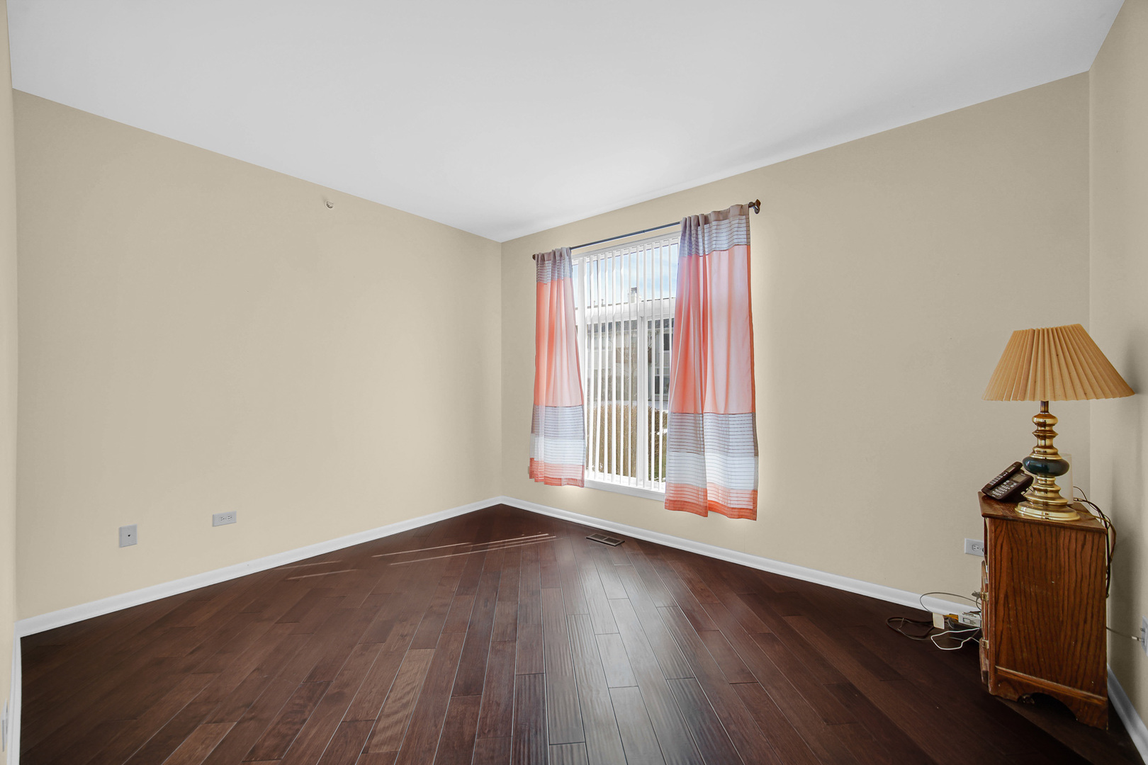 1145 E Cambria Lane #1145, Lombard, IL 60148