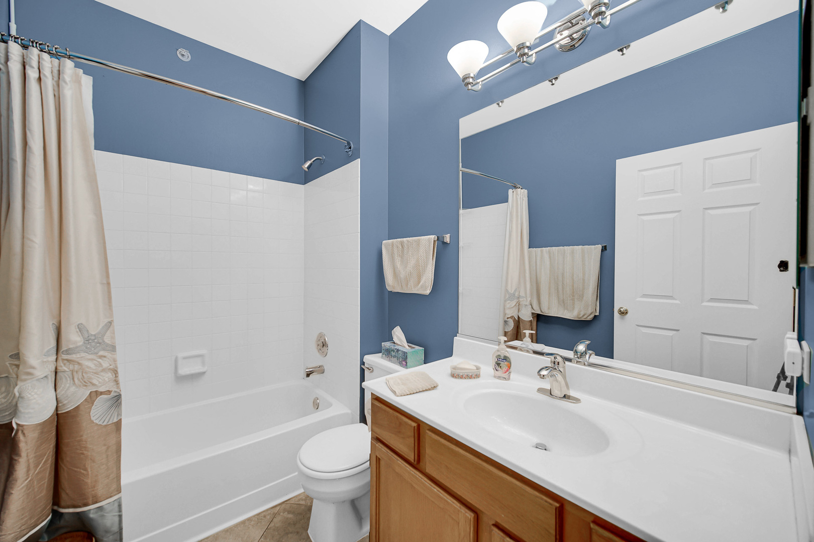 1145 E Cambria Lane #1145, Lombard, IL 60148