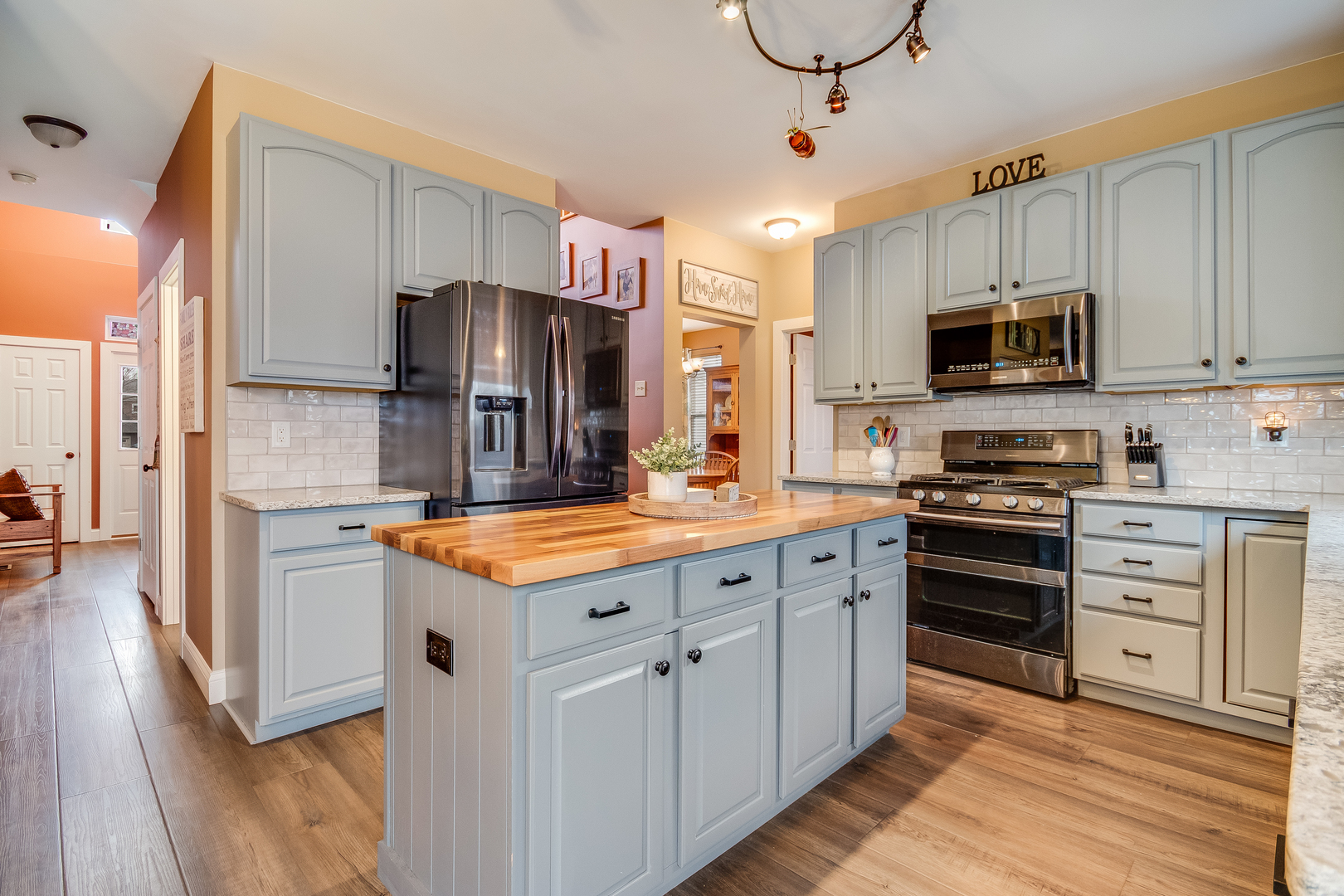 7654 Pin Oak Court, Plainfield, IL 60586