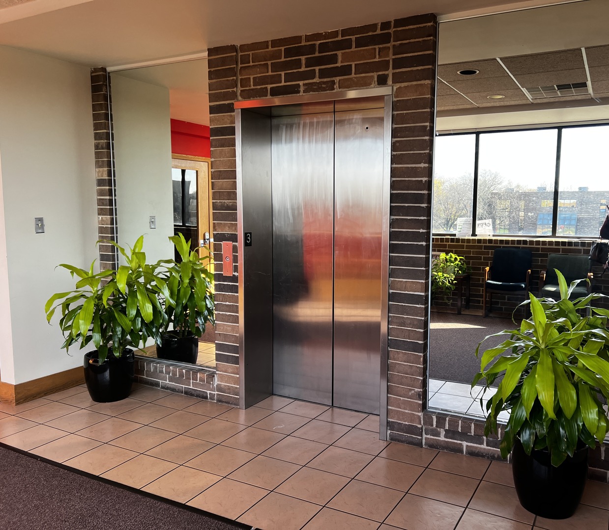 905 W 175th Street #3NW, Homewood, IL 60430