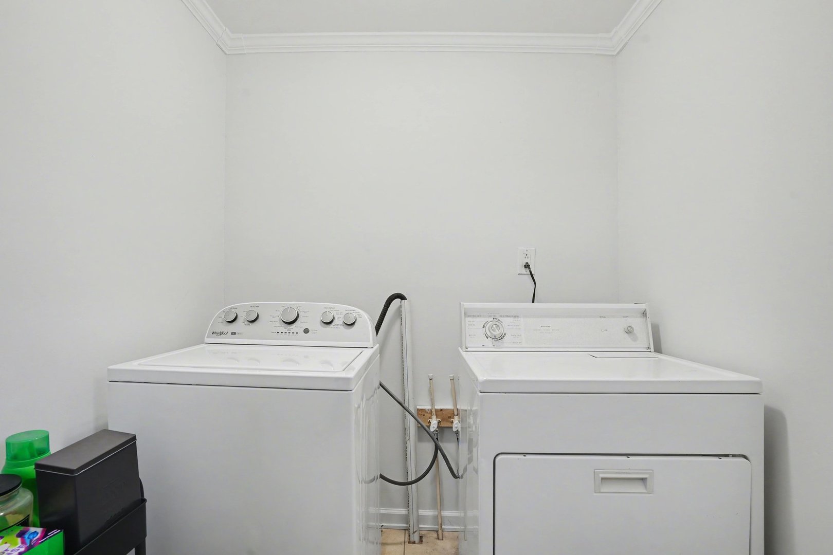 205 E TAYLOR Street, Grant Park, IL 60940