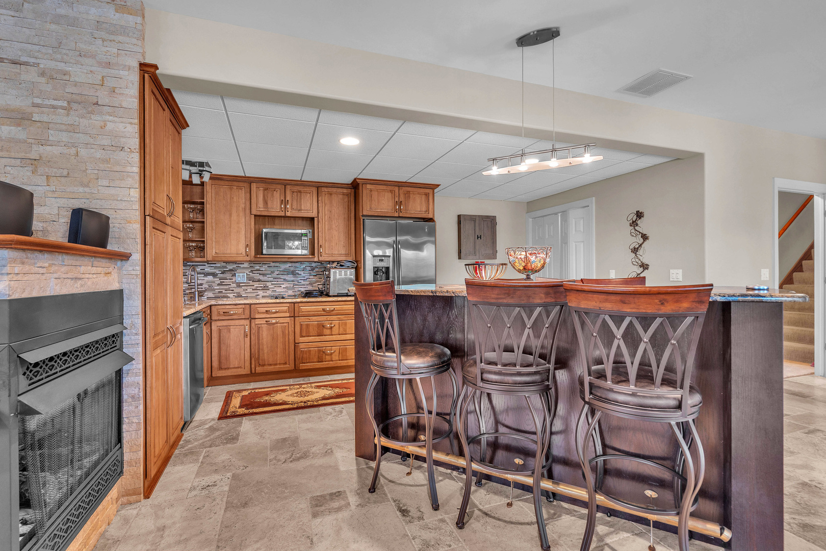 114 Riverview Court, Oswego, IL 60543