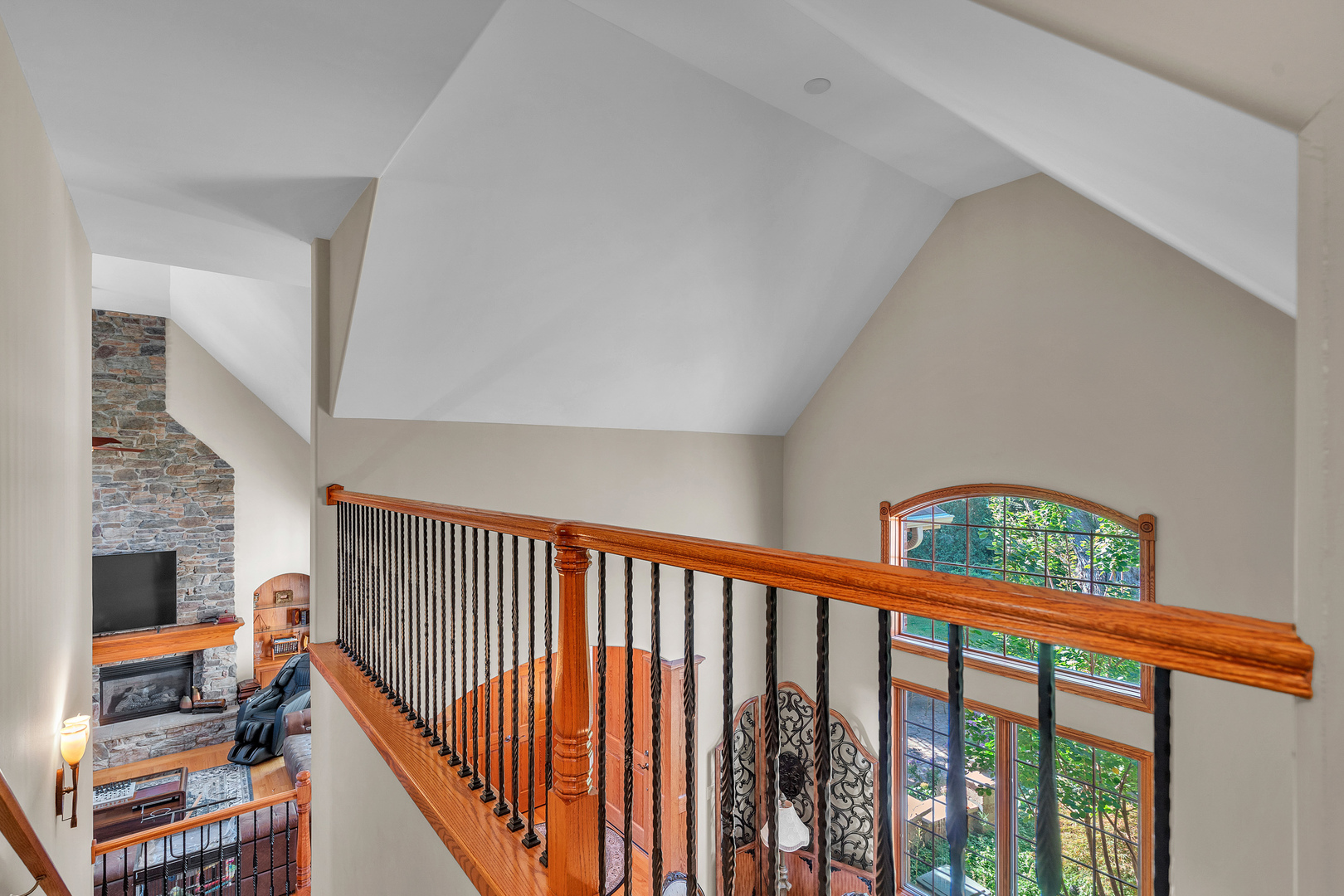 114 Riverview Court, Oswego, IL 60543