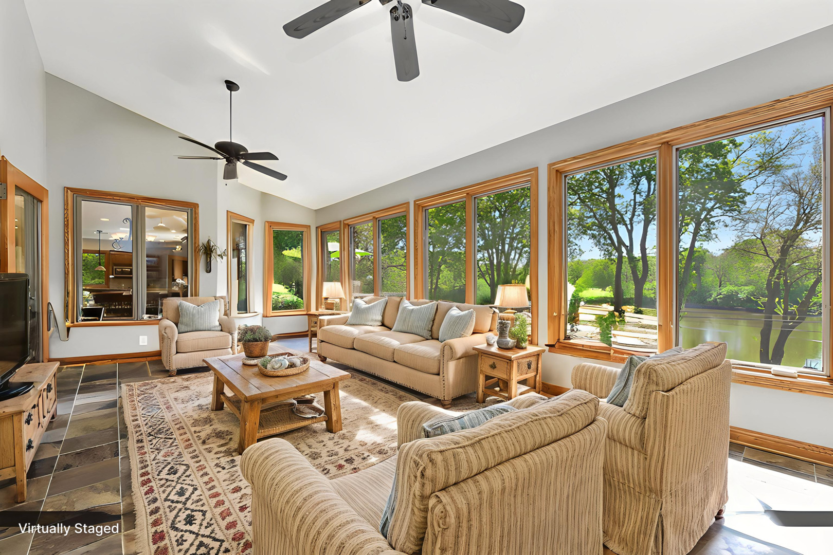 114 Riverview Court, Oswego, IL 60543