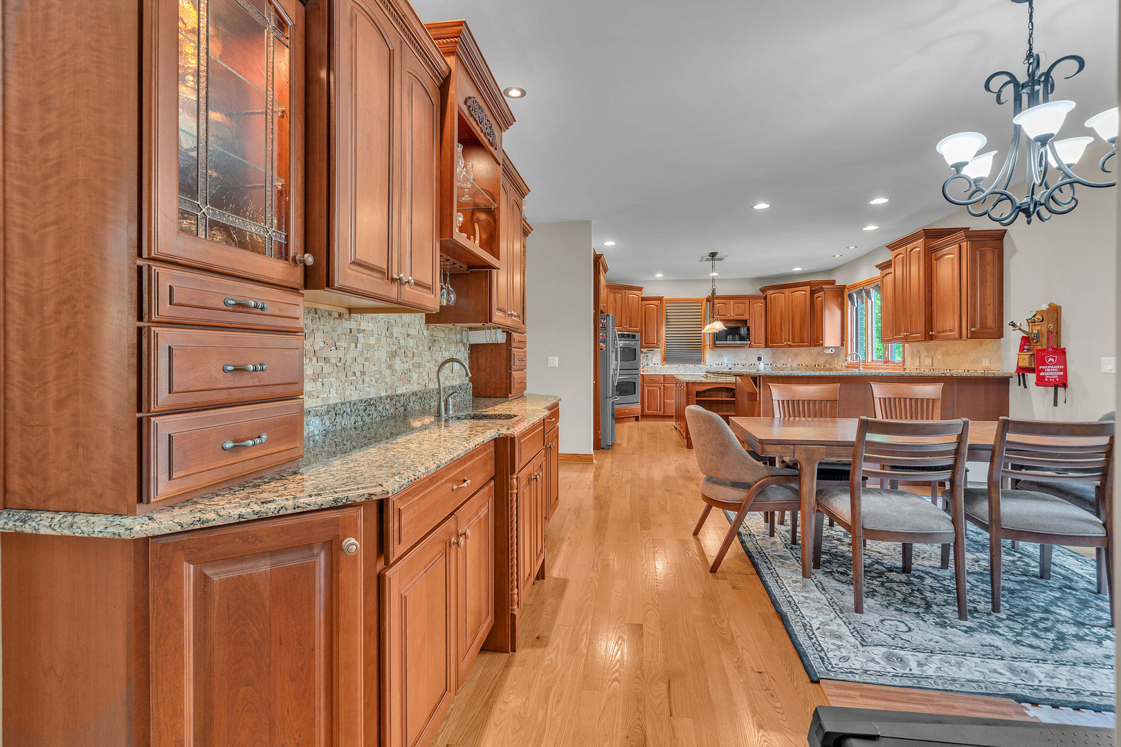 114 Riverview Court, Oswego, IL 60543