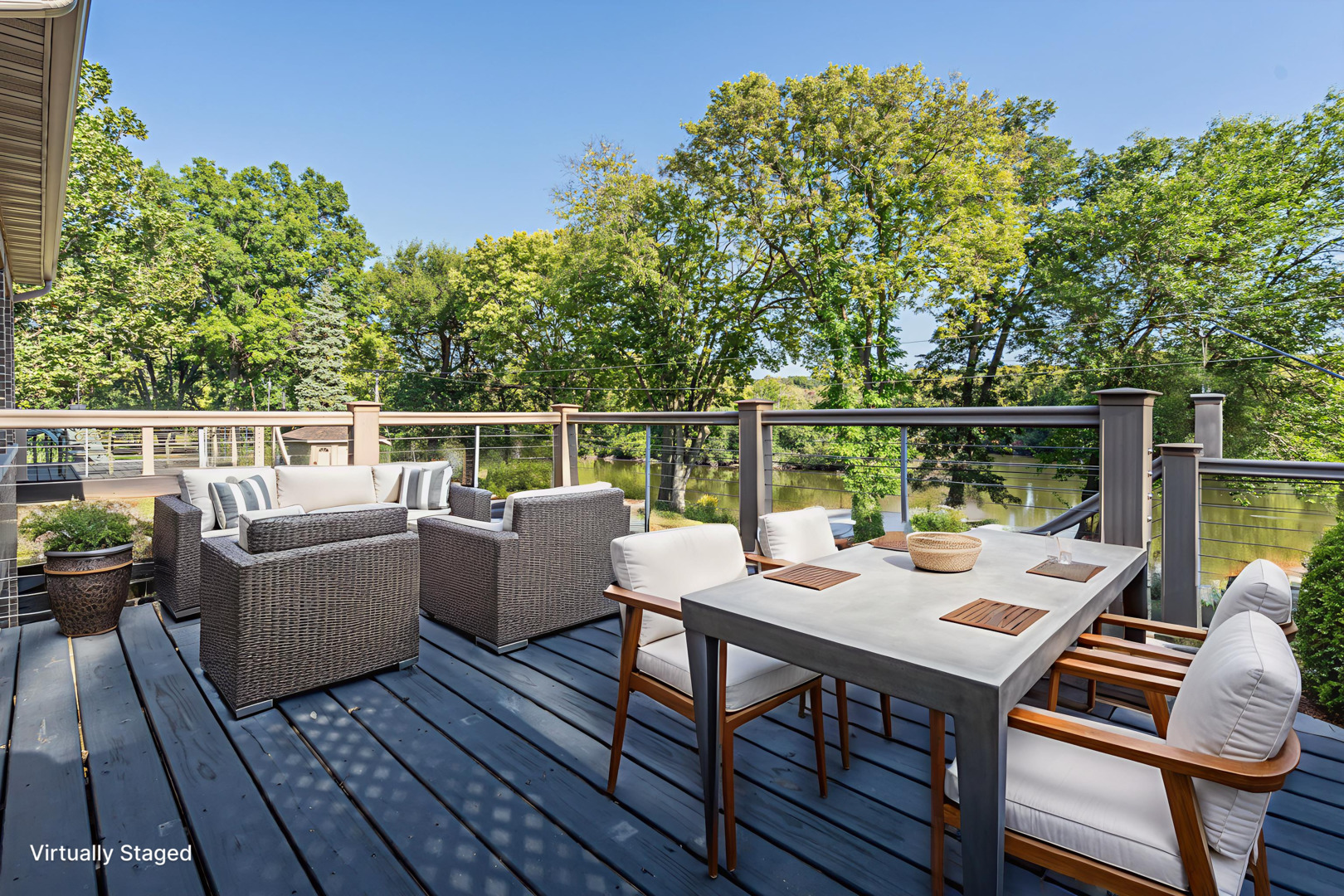 114 Riverview Court, Oswego, IL 60543